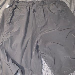 Magellan shorts